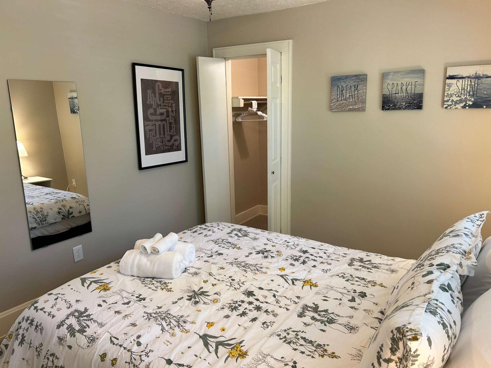 Palmetto 2 Bed Family House In Cincy Near Hyde Park
